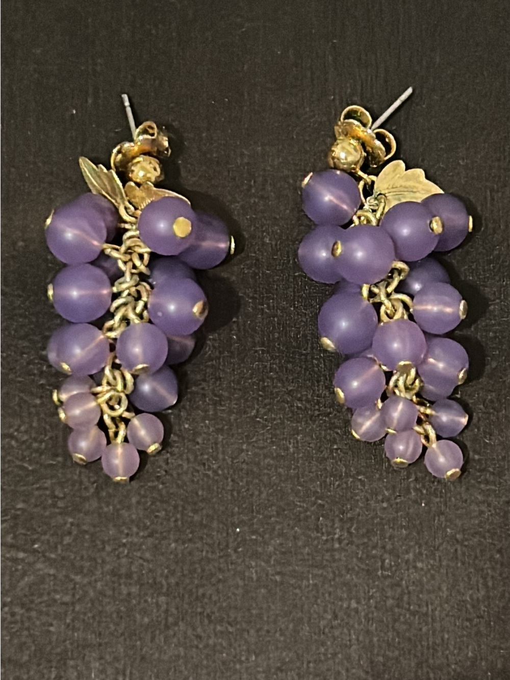 Vintage Avon Purple Grape Cluster Drop Earrings